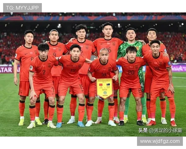 国足世预赛生死战临近主帅调整阵容全力冲击出线希望新老更替再成焦点 国足世预赛生死战临近主帅调整阵容全力冲击出线希望新老更替再成焦点