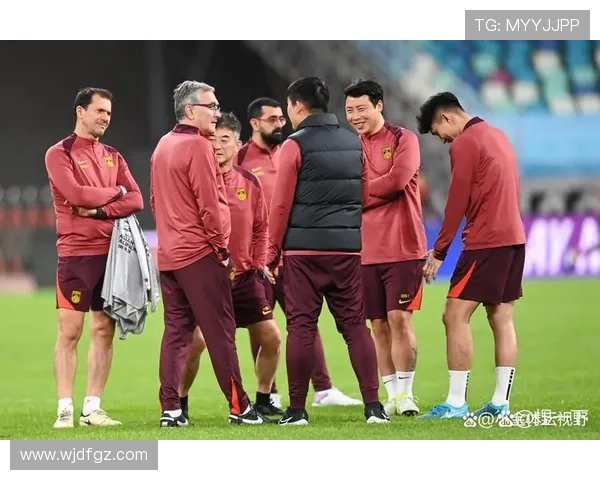 国足世预赛关键战告捷新帅战术奏效年轻球员集体爆发点燃球迷希望 国足世预赛关键战告捷新帅战术奏效年轻球员集体爆发点燃球迷希望