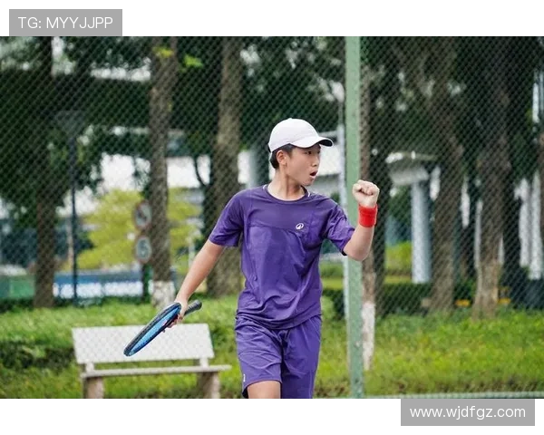 网球赛季迎来激烈角逐 各大赛事纷纷开启明星选手竞争新高峰